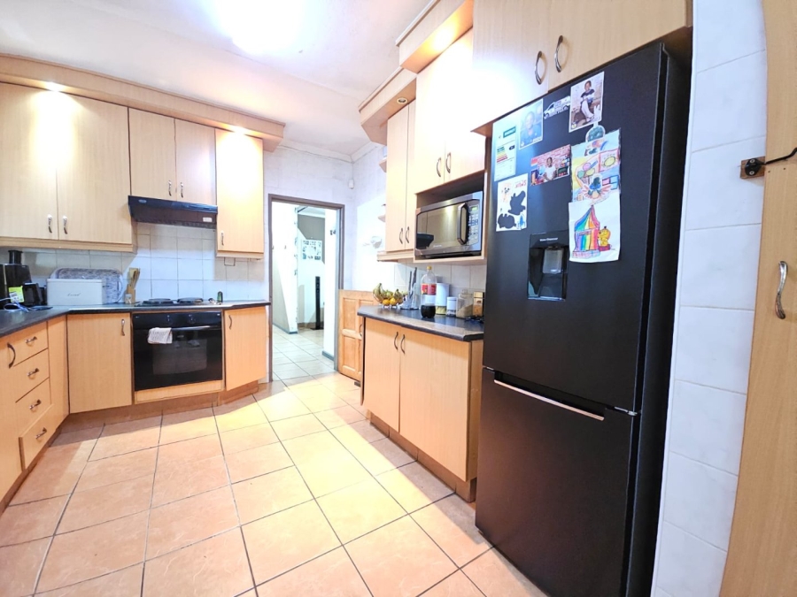 4 Bedroom Property for Sale in Barry Hertzog Park KwaZulu-Natal