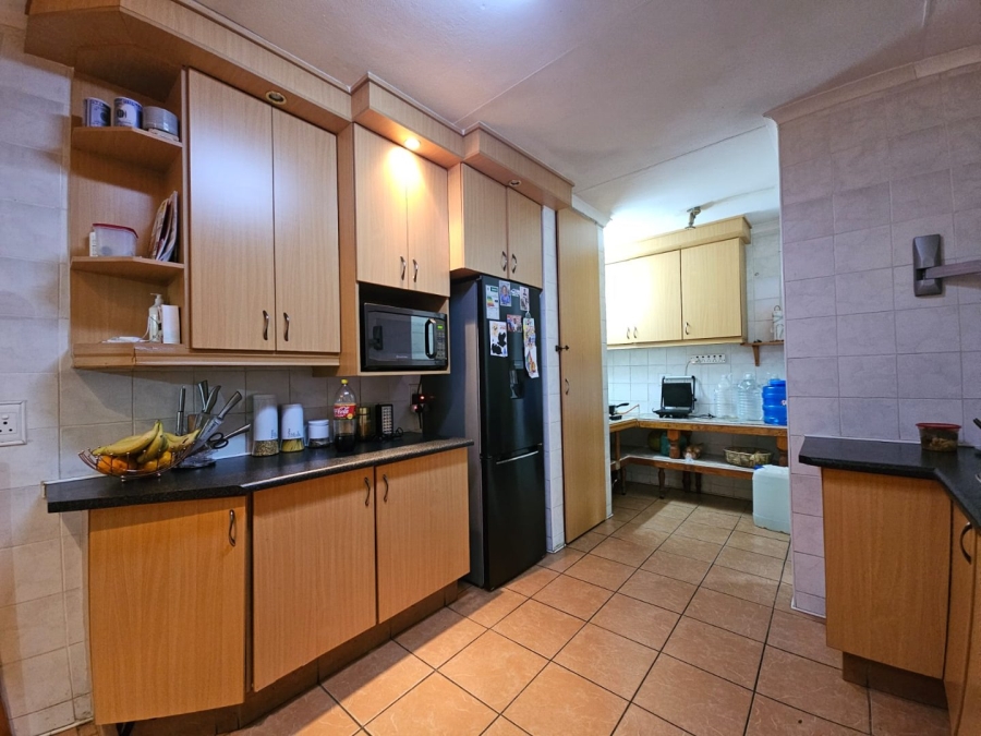 4 Bedroom Property for Sale in Barry Hertzog Park KwaZulu-Natal
