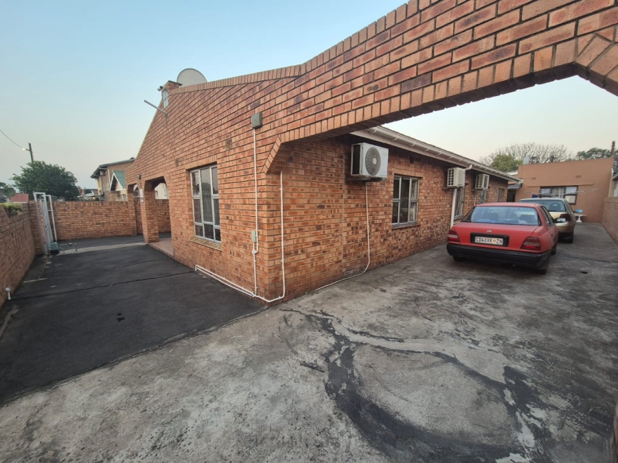 To Let 3 Bedroom Property for Rent in Merewent KwaZulu-Natal