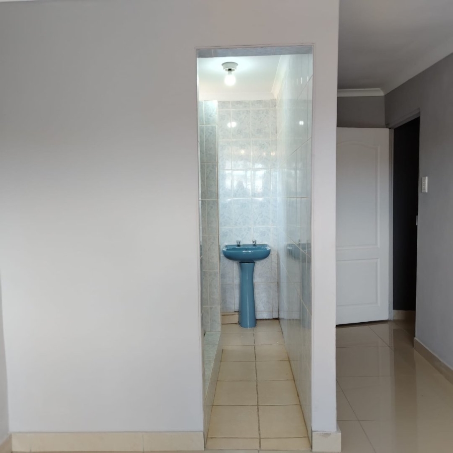 To Let 3 Bedroom Property for Rent in Durban North KwaZulu-Natal