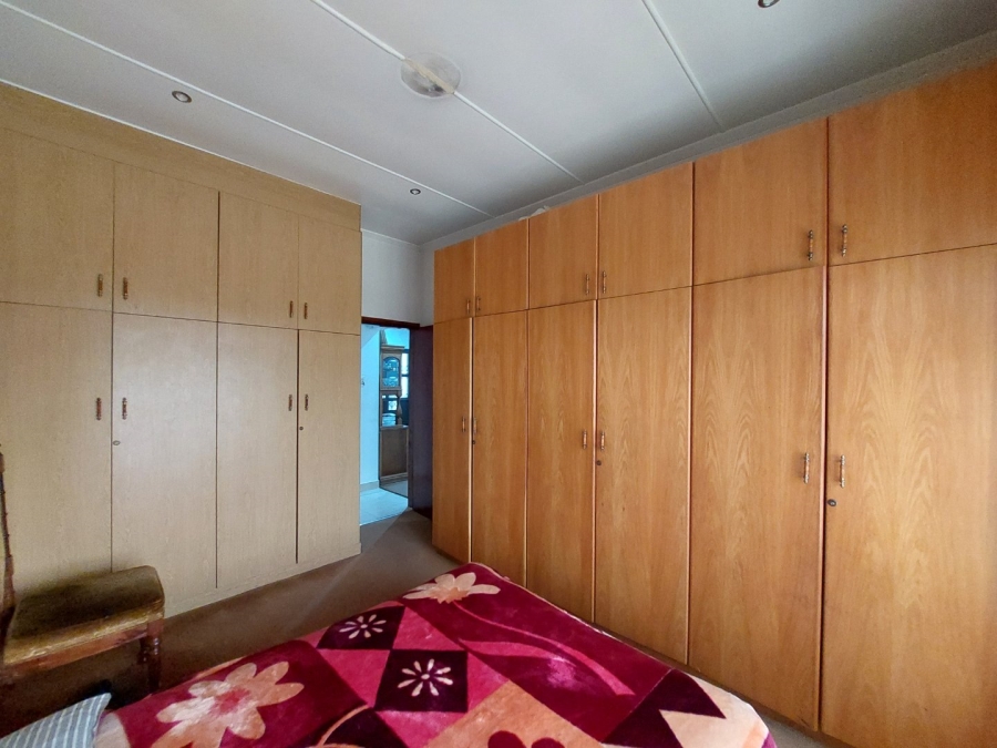 5 Bedroom Property for Sale in Dawnside KwaZulu-Natal