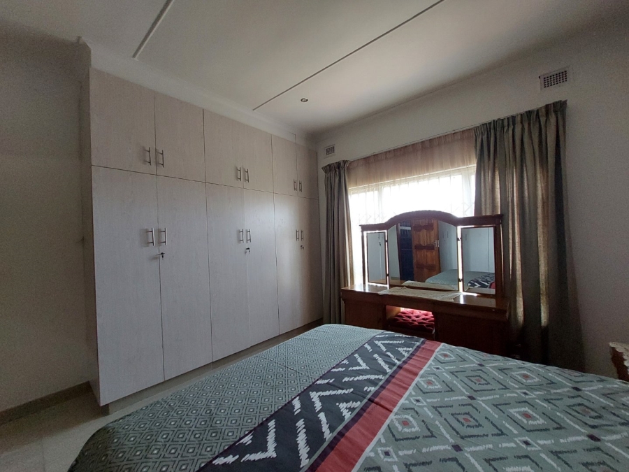 5 Bedroom Property for Sale in Dawnside KwaZulu-Natal