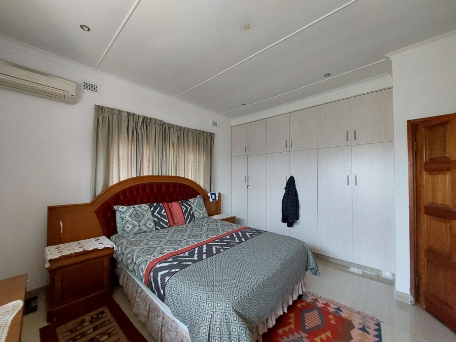 5 Bedroom Property for Sale in Dawnside KwaZulu-Natal