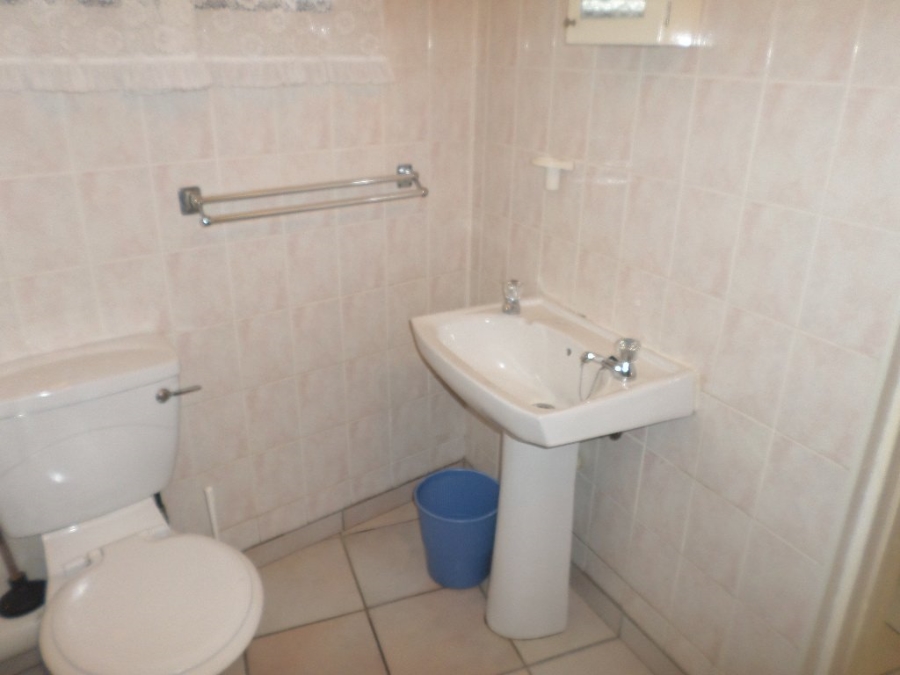 2 Bedroom Property for Sale in Margate Beach KwaZulu-Natal