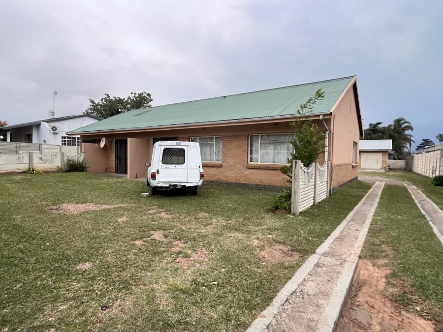 3 Bedroom Property for Sale in Newcastle KwaZulu-Natal