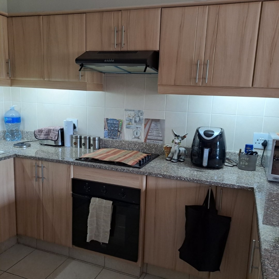 2 Bedroom Property for Sale in Scottburgh Central KwaZulu-Natal