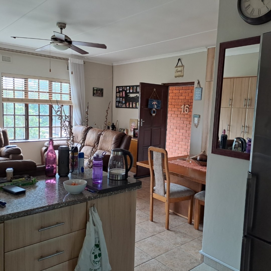 2 Bedroom Property for Sale in Scottburgh Central KwaZulu-Natal