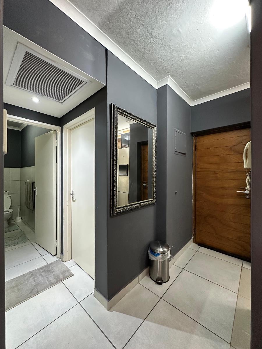 To Let 2 Bedroom Property for Rent in Umhlanga KwaZulu-Natal
