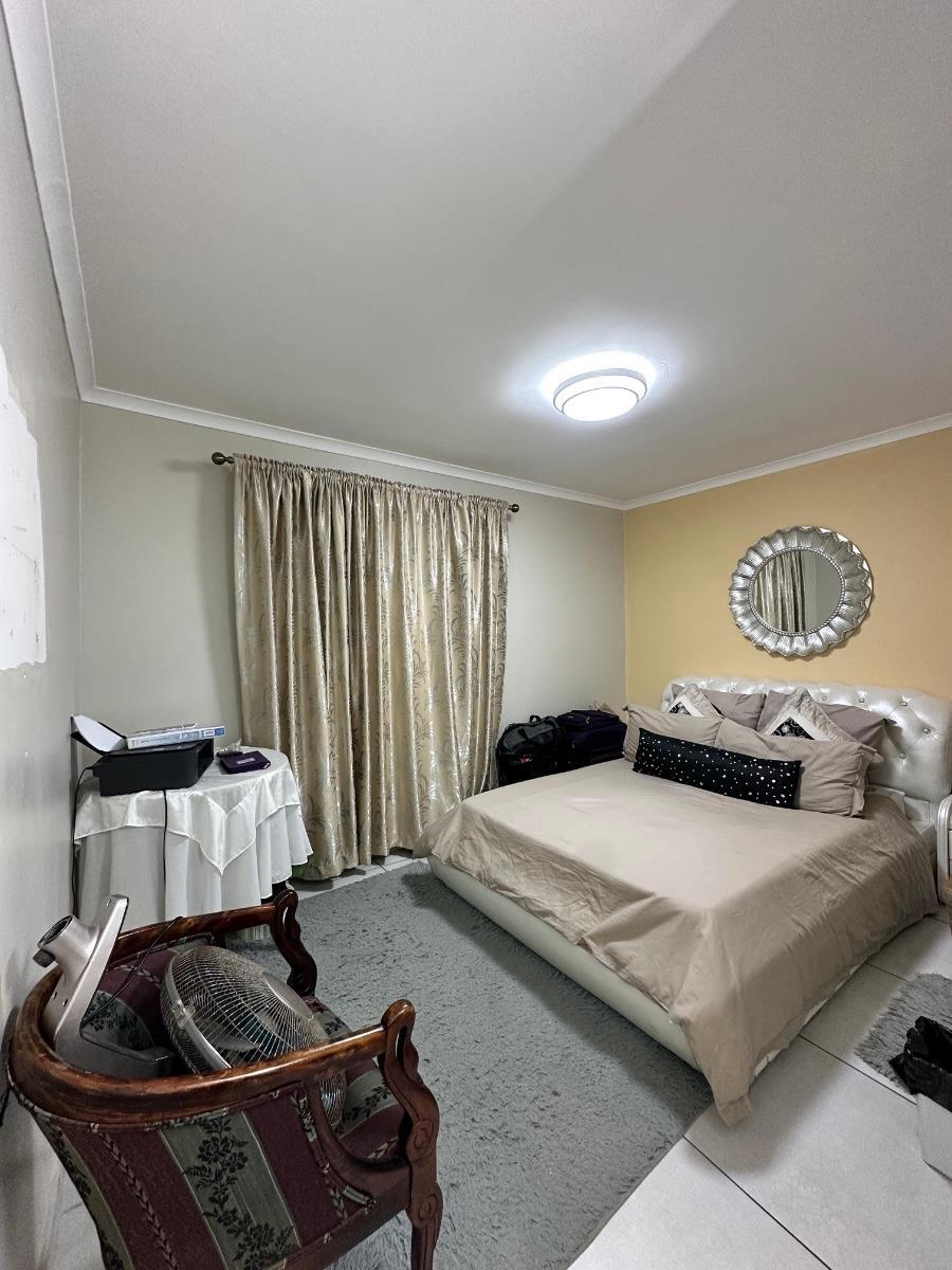 To Let 2 Bedroom Property for Rent in Umhlanga KwaZulu-Natal
