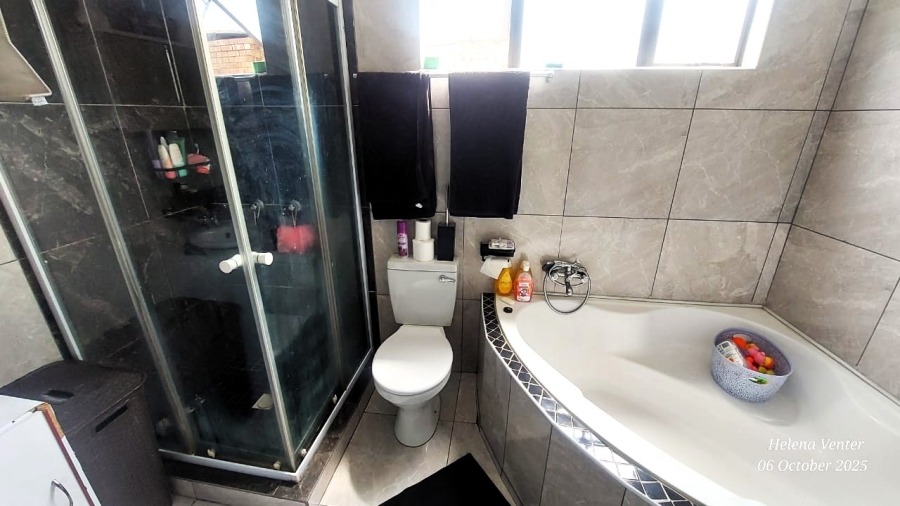 7 Bedroom Property for Sale in Arborpark KwaZulu-Natal