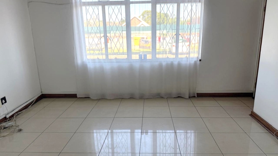 2 Bedroom Property for Sale in Scottsville KwaZulu-Natal
