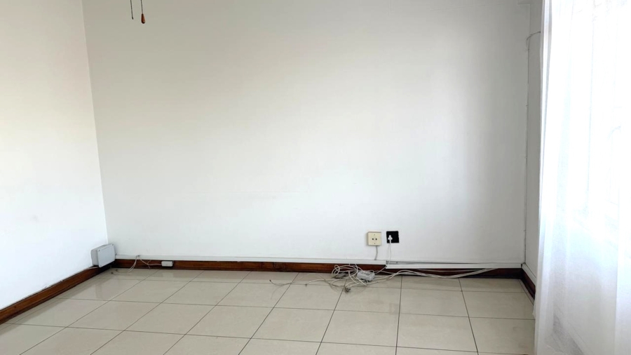 2 Bedroom Property for Sale in Scottsville KwaZulu-Natal