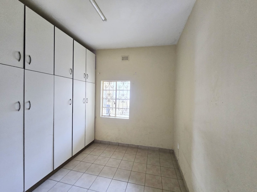 To Let 2 Bedroom Property for Rent in Stanger KwaZulu-Natal