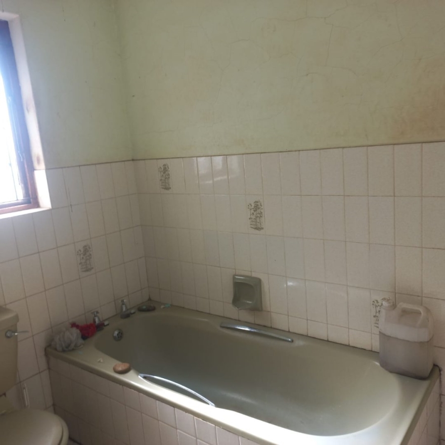  Bedroom Property for Sale in Ngwelezana KwaZulu-Natal