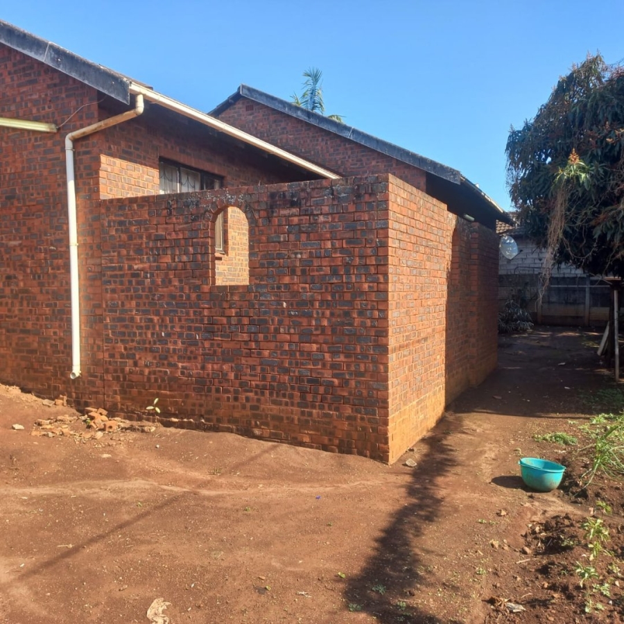  Bedroom Property for Sale in Ngwelezana KwaZulu-Natal