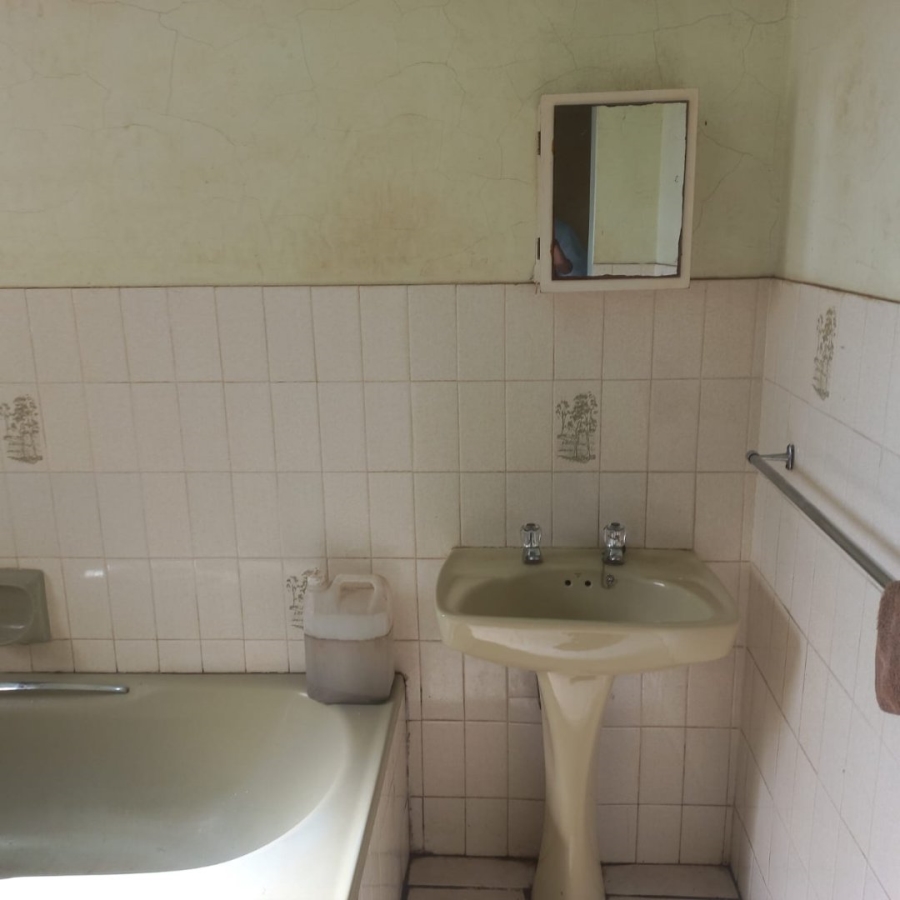  Bedroom Property for Sale in Ngwelezana KwaZulu-Natal