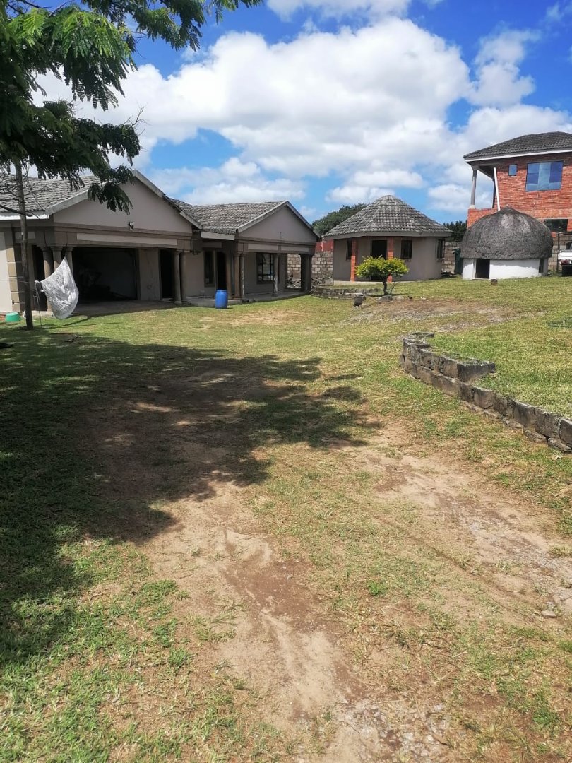  Bedroom Property for Sale in Mandlazini KwaZulu-Natal