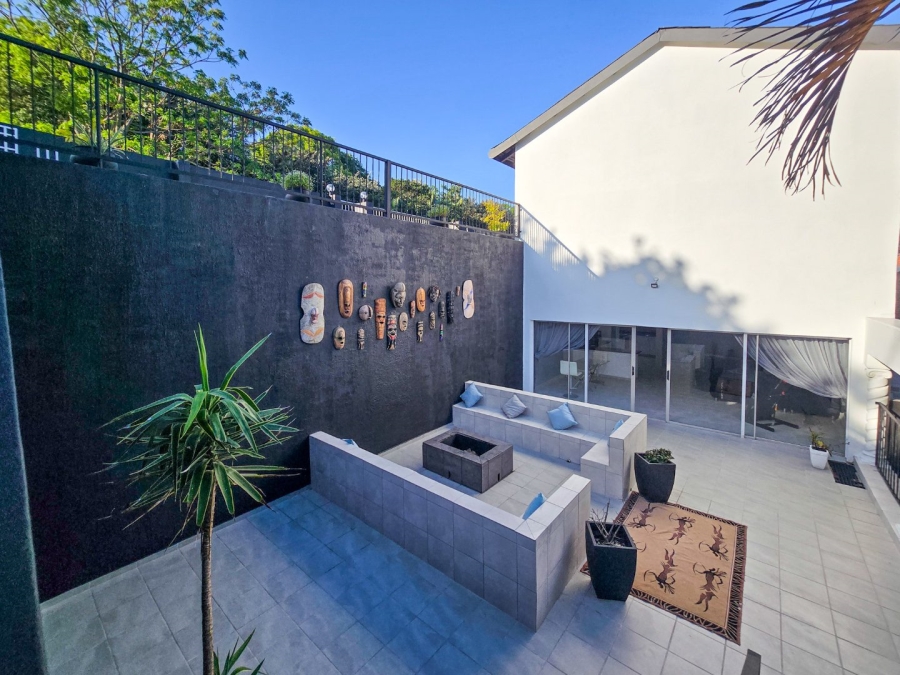 3 Bedroom Property for Sale in Uvongo KwaZulu-Natal