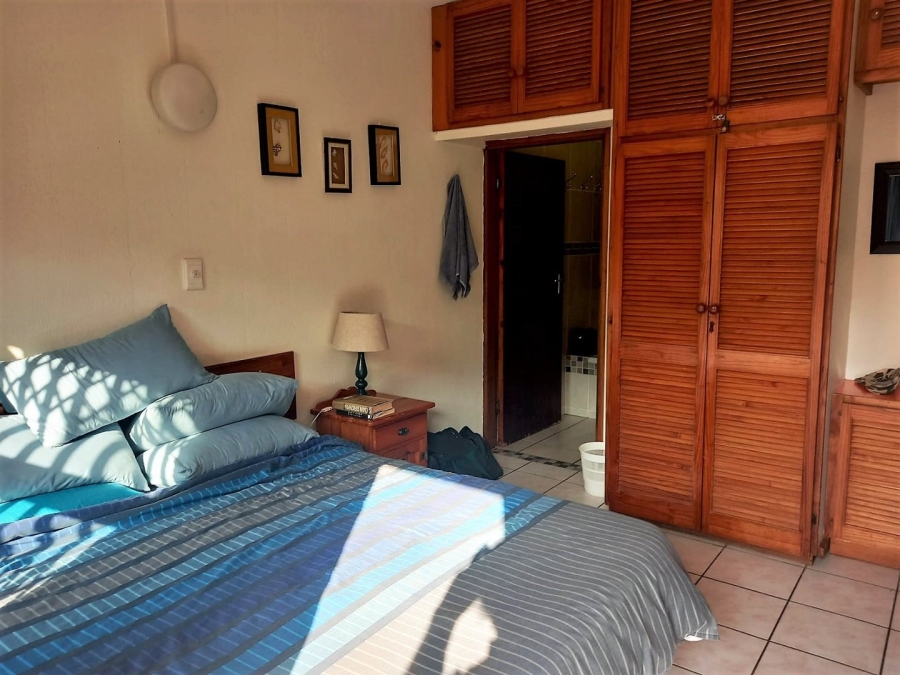 3 Bedroom Property for Sale in Uvongo KwaZulu-Natal