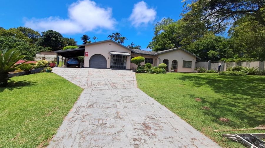 4 Bedroom Property for Sale in Oslo Beach KwaZulu-Natal