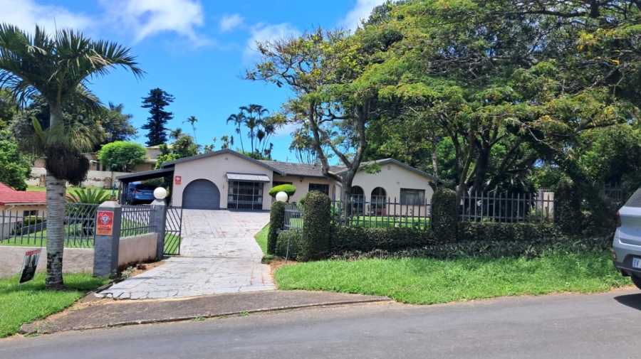 4 Bedroom Property for Sale in Oslo Beach KwaZulu-Natal