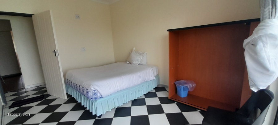 4 Bedroom Property for Sale in Oslo Beach KwaZulu-Natal