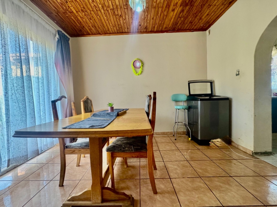 3 Bedroom Property for Sale in Lennoxton KwaZulu-Natal
