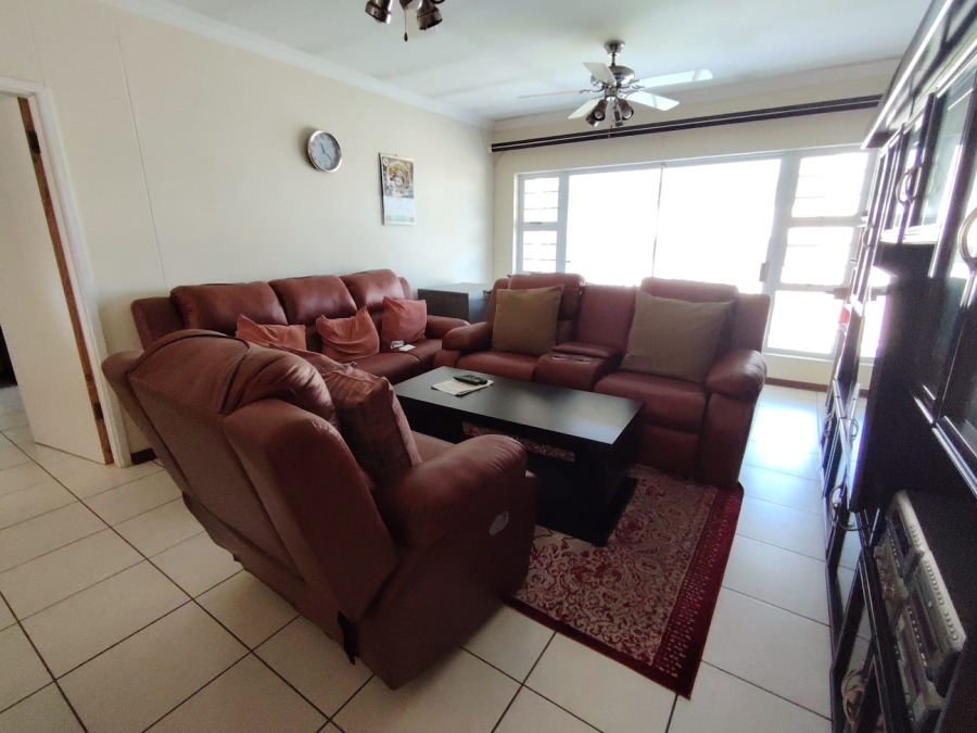 2 Bedroom Property for Sale in Sea Park KwaZulu-Natal