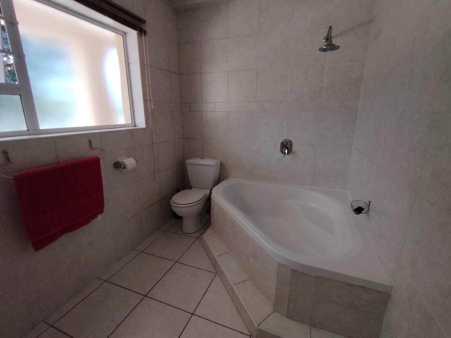 2 Bedroom Property for Sale in Sea Park KwaZulu-Natal