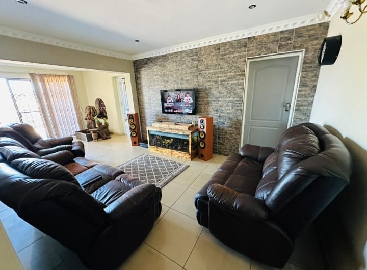 4 Bedroom Property for Sale in Allandale KwaZulu-Natal