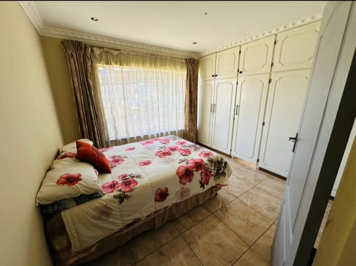 4 Bedroom Property for Sale in Allandale KwaZulu-Natal