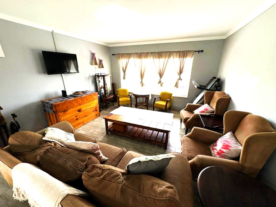 3 Bedroom Property for Sale in Sunnyridge KwaZulu-Natal