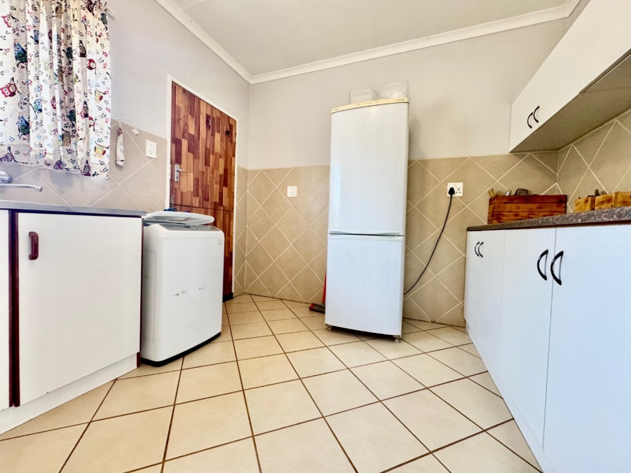 3 Bedroom Property for Sale in Sunnyridge KwaZulu-Natal