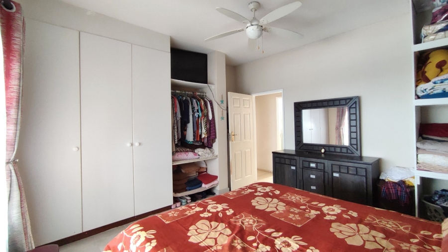 2 Bedroom Property for Sale in St Michaels On Sea KwaZulu-Natal