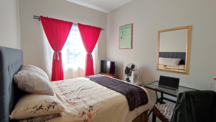 2 Bedroom Property for Sale in St Michaels On Sea KwaZulu-Natal