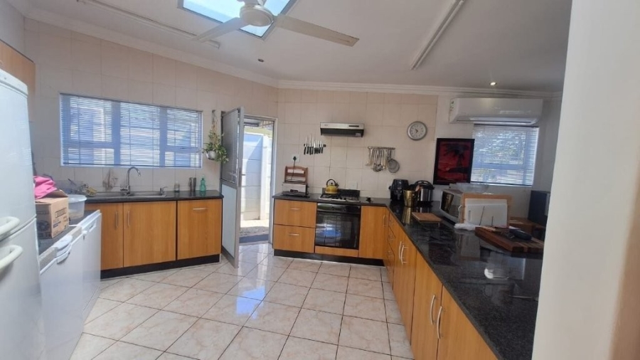 2 Bedroom Property for Sale in Southport KwaZulu-Natal