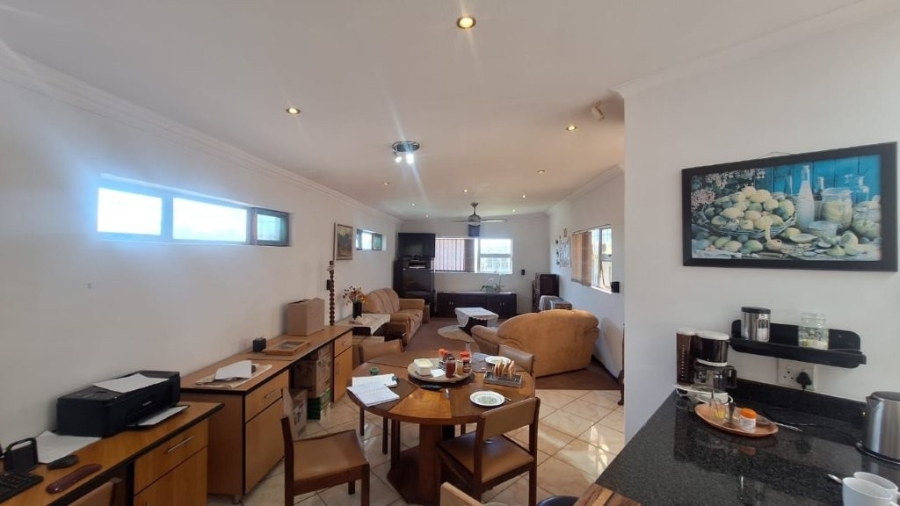 2 Bedroom Property for Sale in Southport KwaZulu-Natal