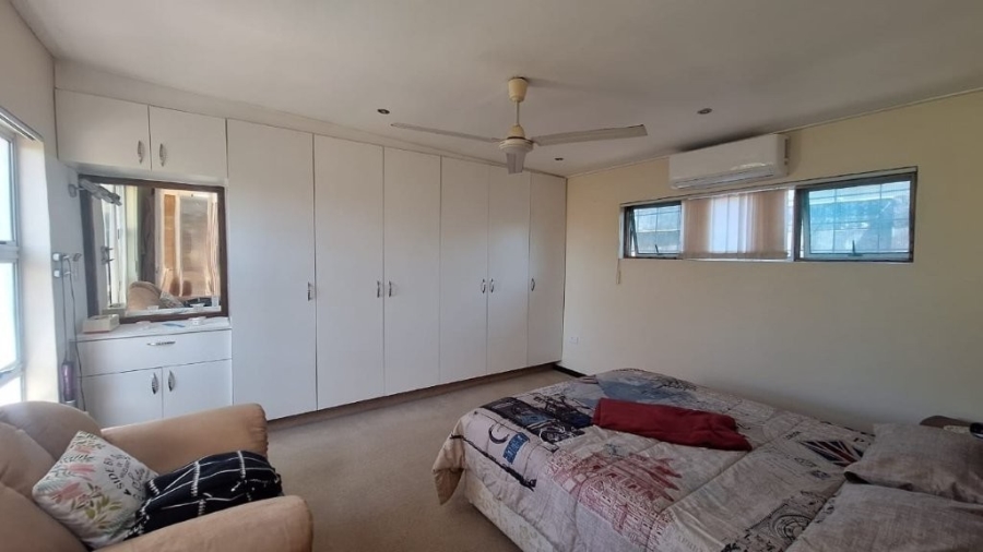2 Bedroom Property for Sale in Southport KwaZulu-Natal