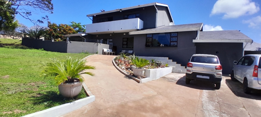 7 Bedroom Property for Sale in Uvongo KwaZulu-Natal