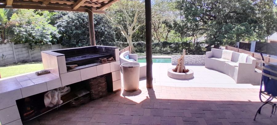 7 Bedroom Property for Sale in Uvongo KwaZulu-Natal