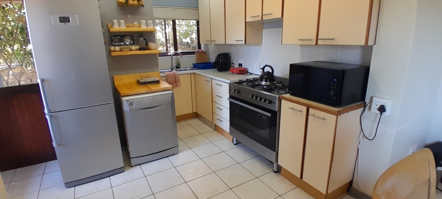 7 Bedroom Property for Sale in Uvongo KwaZulu-Natal
