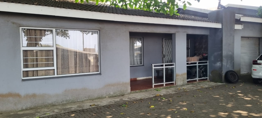 3 Bedroom Property for Sale in Hibberdene KwaZulu-Natal