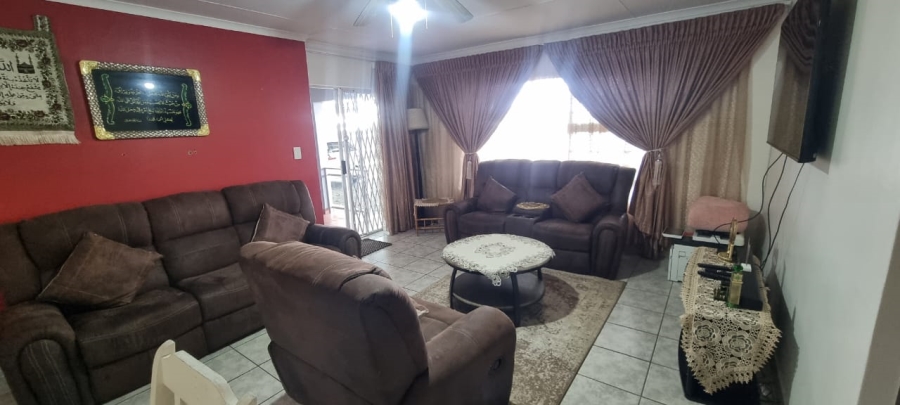 3 Bedroom Property for Sale in Hibberdene KwaZulu-Natal
