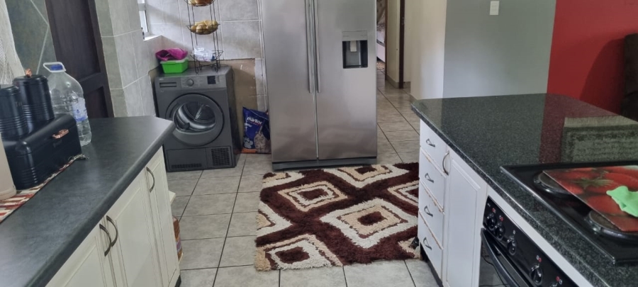 3 Bedroom Property for Sale in Hibberdene KwaZulu-Natal