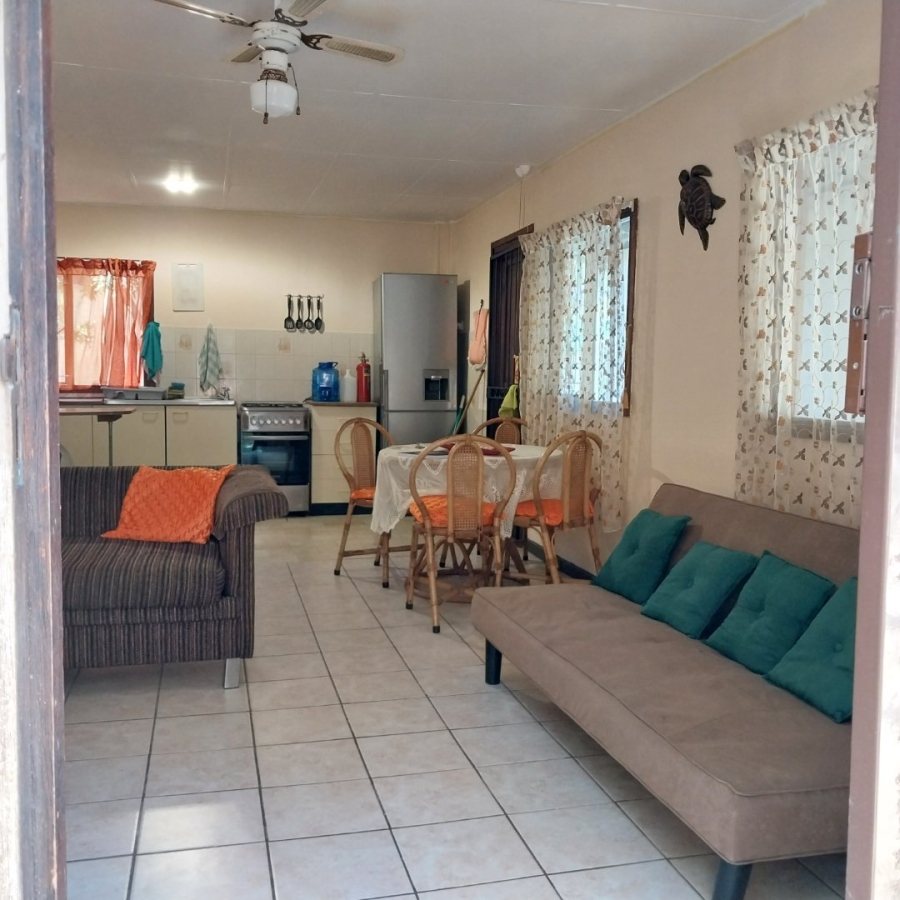 2 Bedroom Property for Sale in Hibberdene KwaZulu-Natal