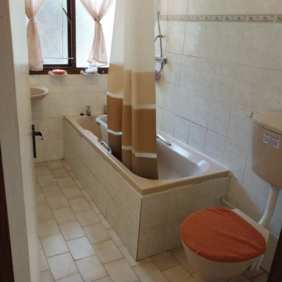 2 Bedroom Property for Sale in Hibberdene KwaZulu-Natal