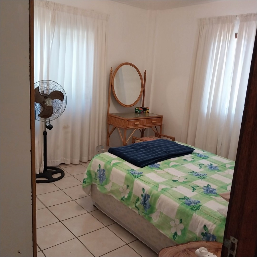 2 Bedroom Property for Sale in Hibberdene KwaZulu-Natal
