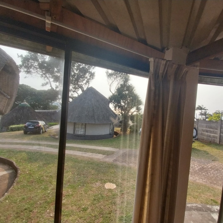 1 Bedroom Property for Sale in Hibberdene KwaZulu-Natal