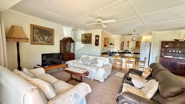 3 Bedroom Property for Sale in St Michaels On Sea KwaZulu-Natal