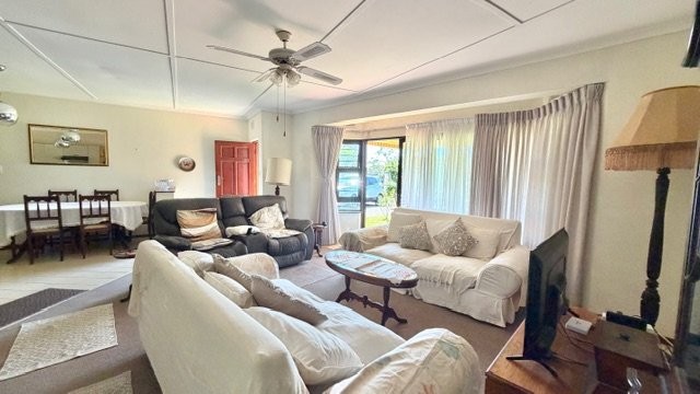 3 Bedroom Property for Sale in St Michaels On Sea KwaZulu-Natal